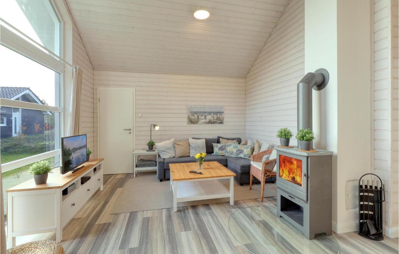 Stunning Home In Krems Ii-Warderbrueck With Wifi Gols Luaran gambar